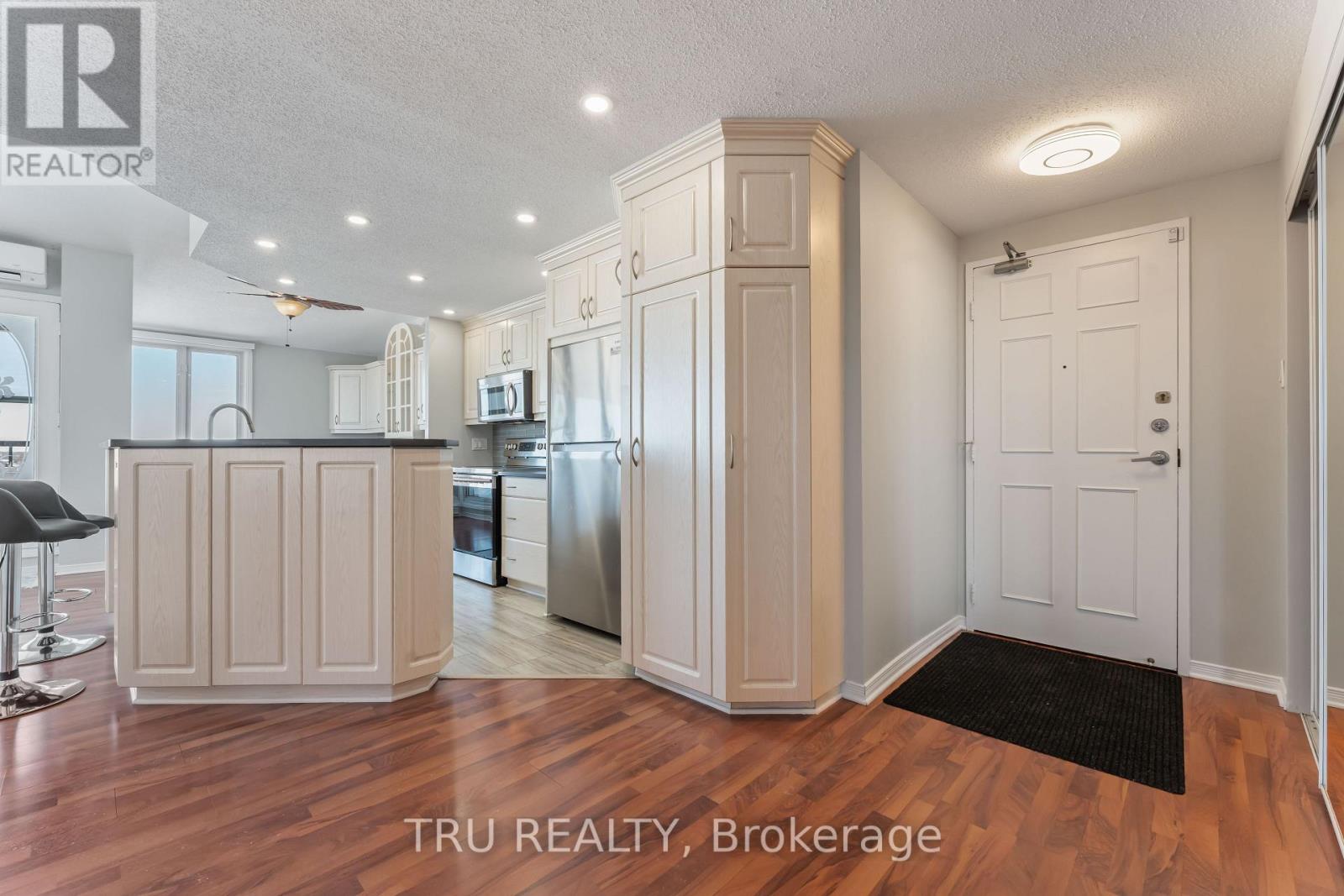 Ph4 - 158a Mcarthur Avenue