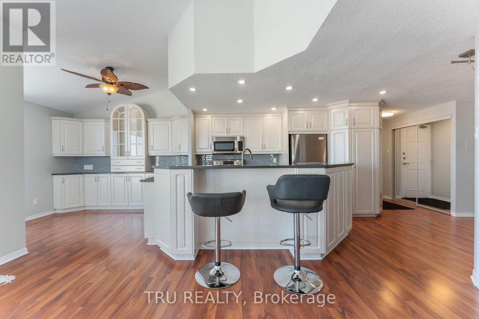 Ph4 - 158a Mcarthur Avenue