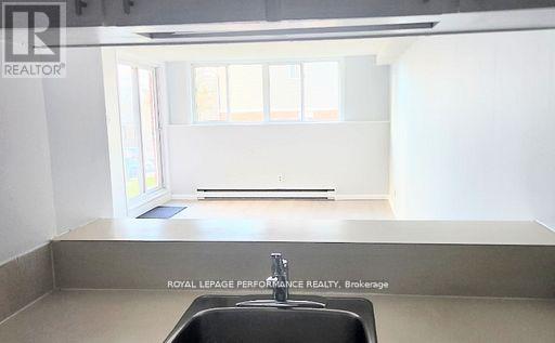 112 - 6470 Bilberry Drive