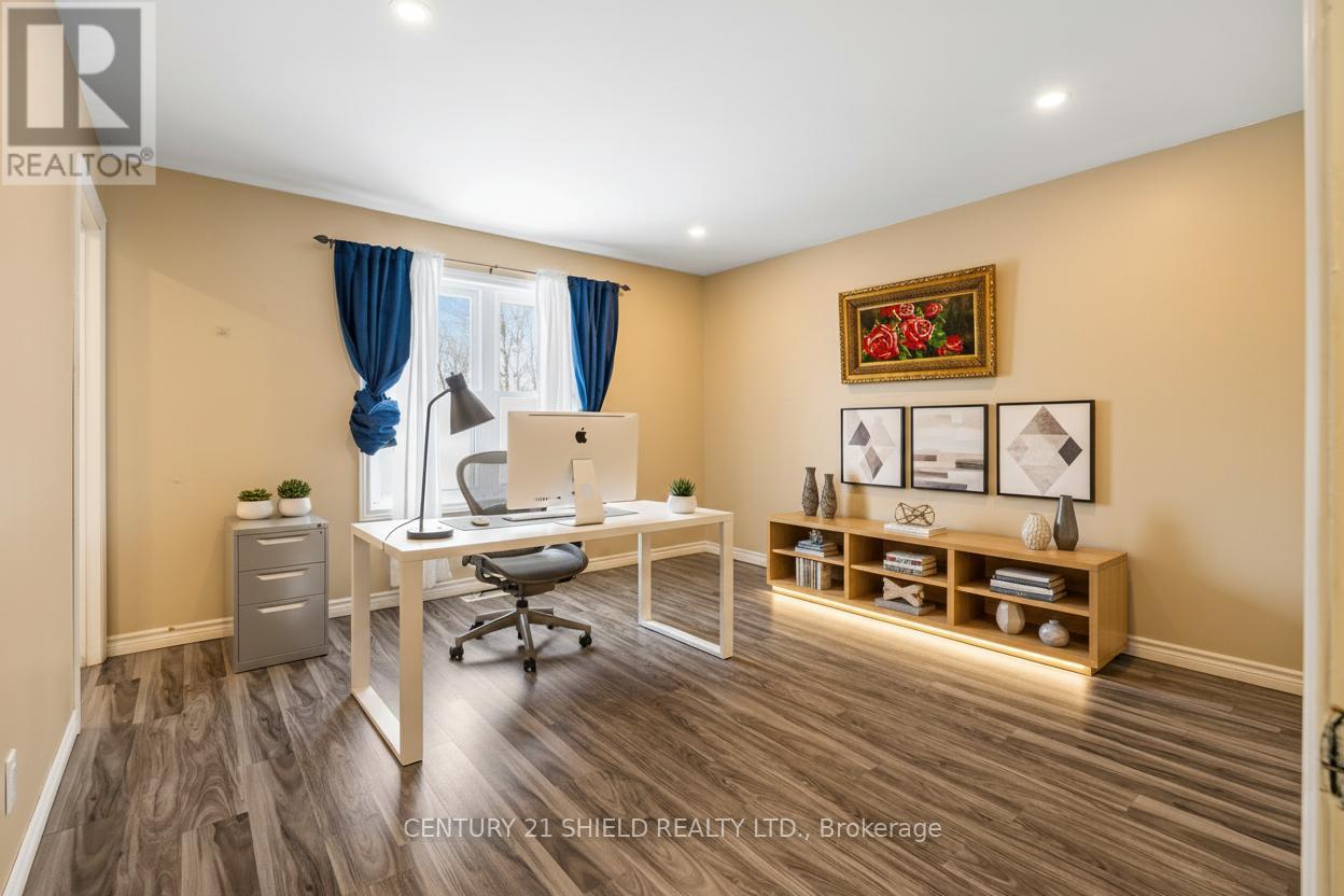 21992 Beauchamp Drive