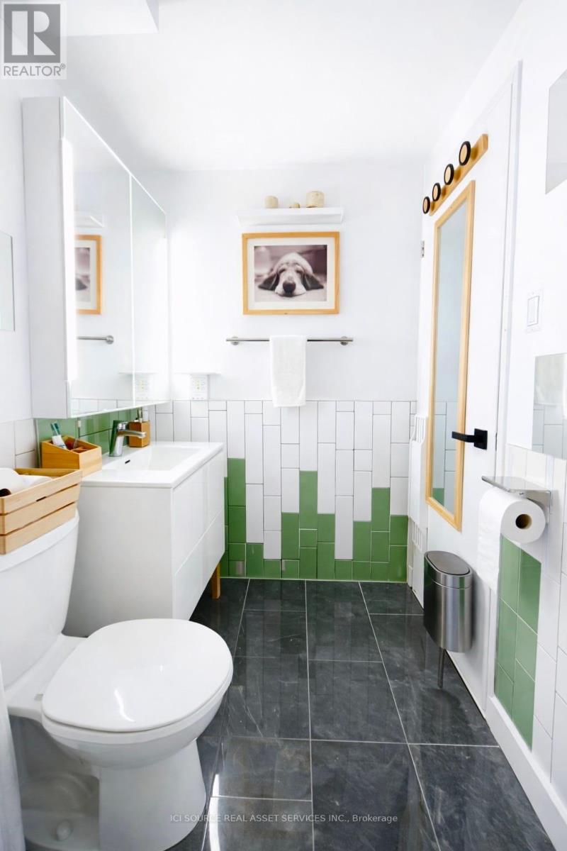 2002 - 265 Poulin Avenue