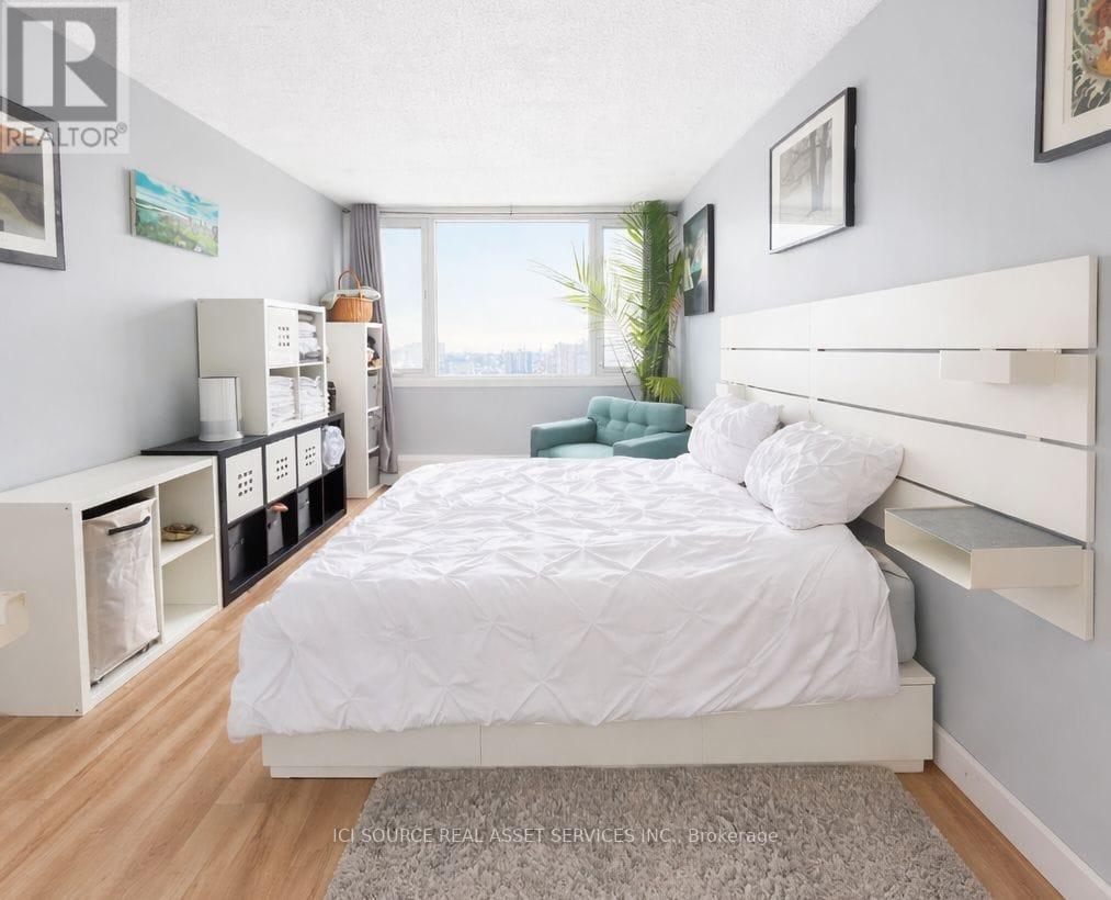 2002 - 265 Poulin Avenue