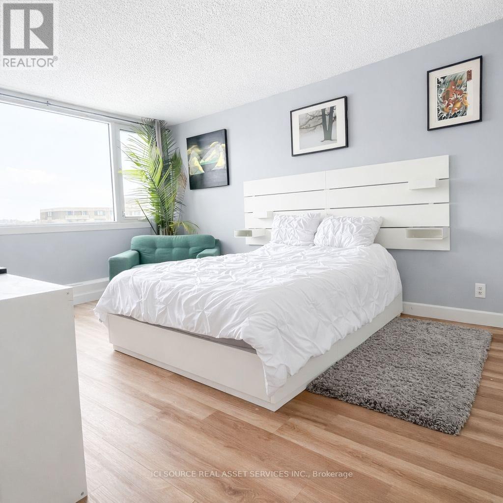 2002 - 265 Poulin Avenue