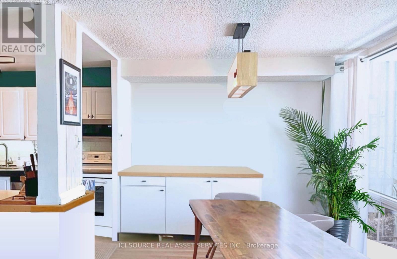 2002 - 265 Poulin Avenue