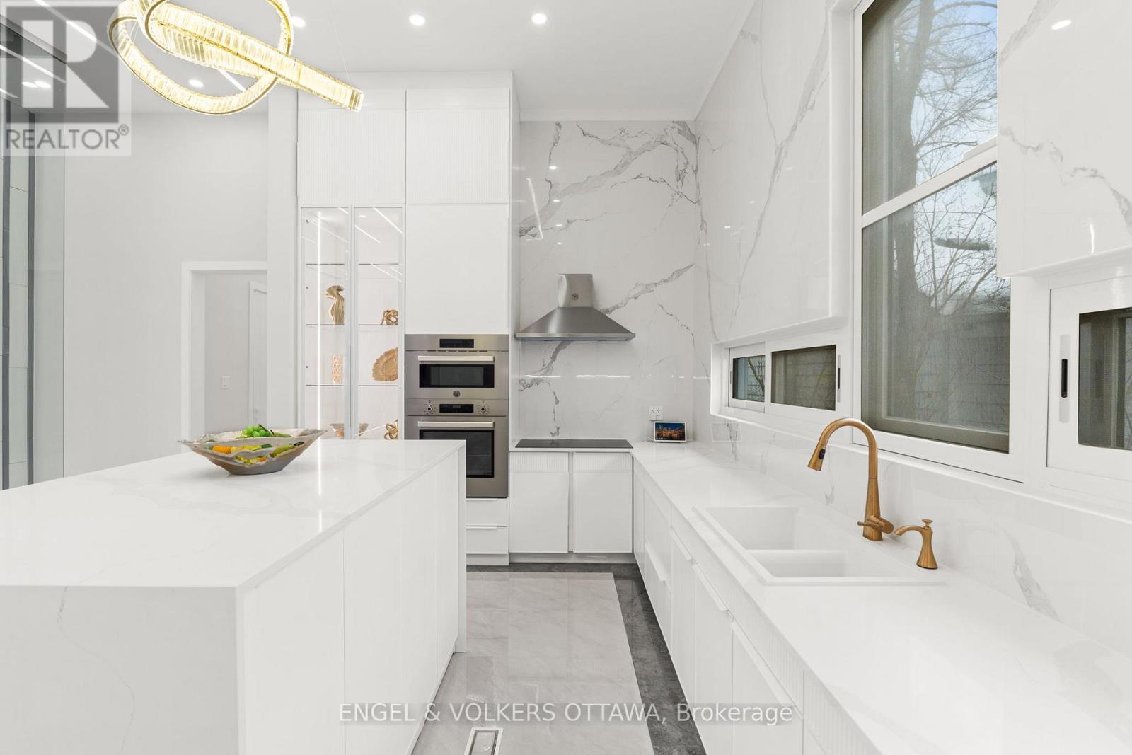 258 Northwestern Avenue