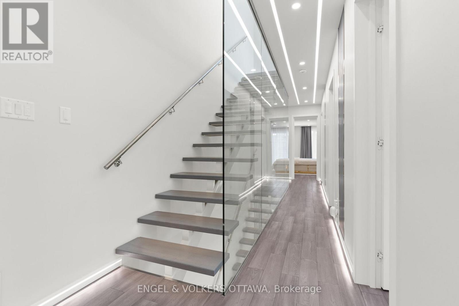 258 Northwestern Avenue