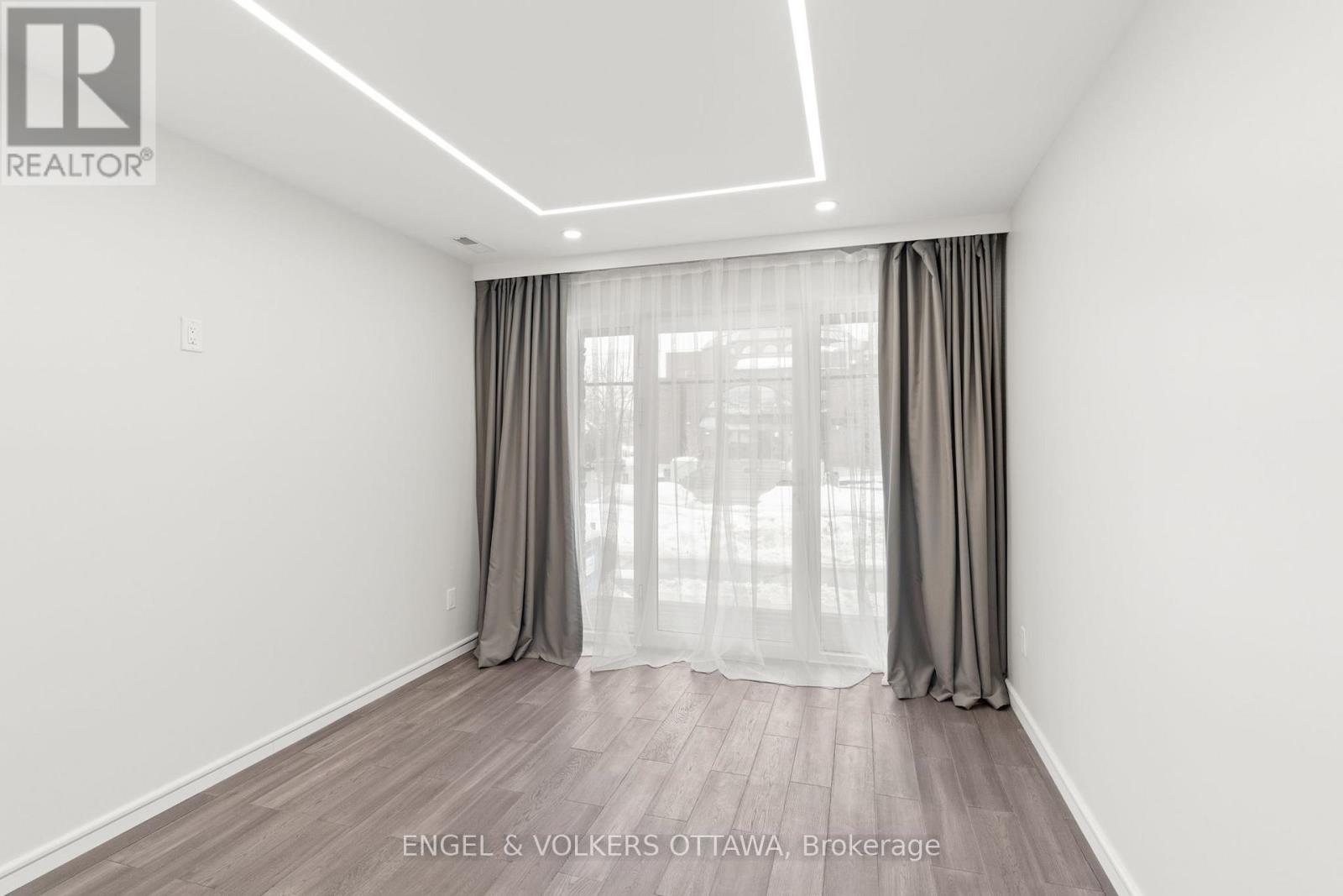 258 Northwestern Avenue