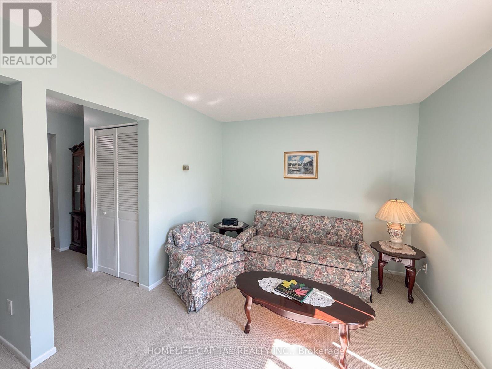 64 - 2570 Southvale Crescent