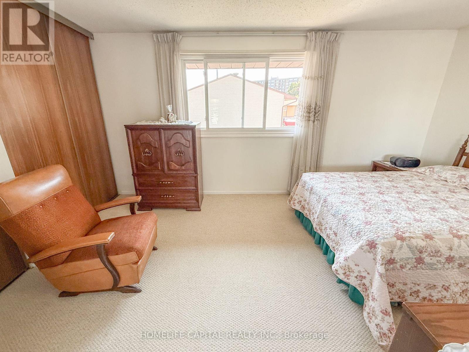 64 - 2570 Southvale Crescent