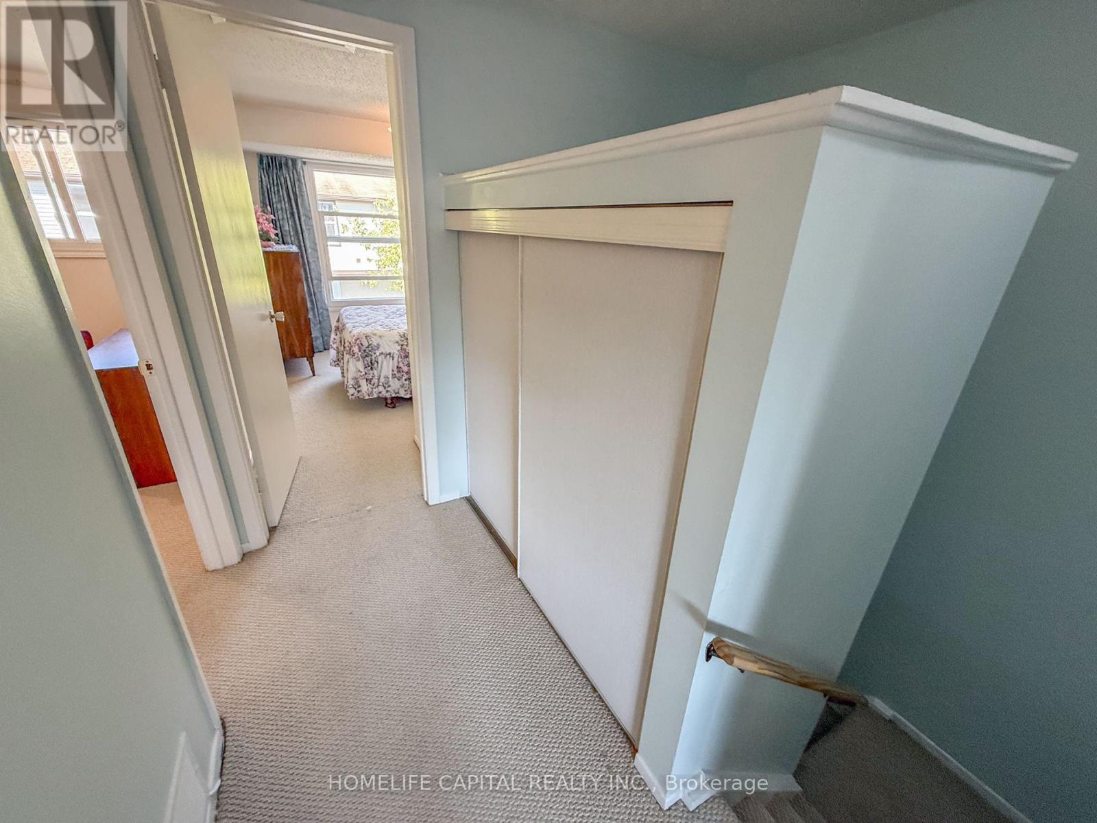 64 - 2570 Southvale Crescent