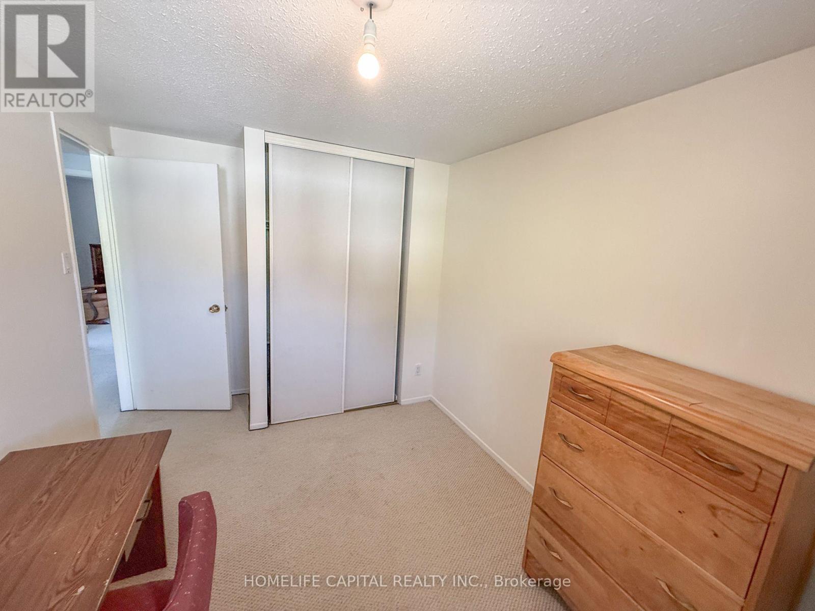 64 - 2570 Southvale Crescent