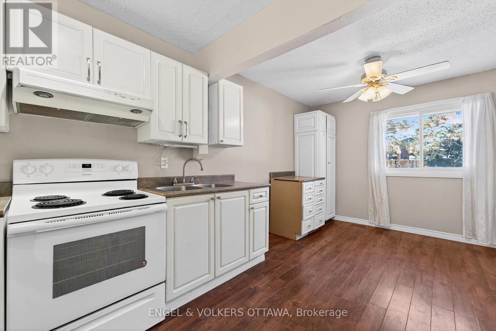 124 - 1449 Ridgebrook Drive