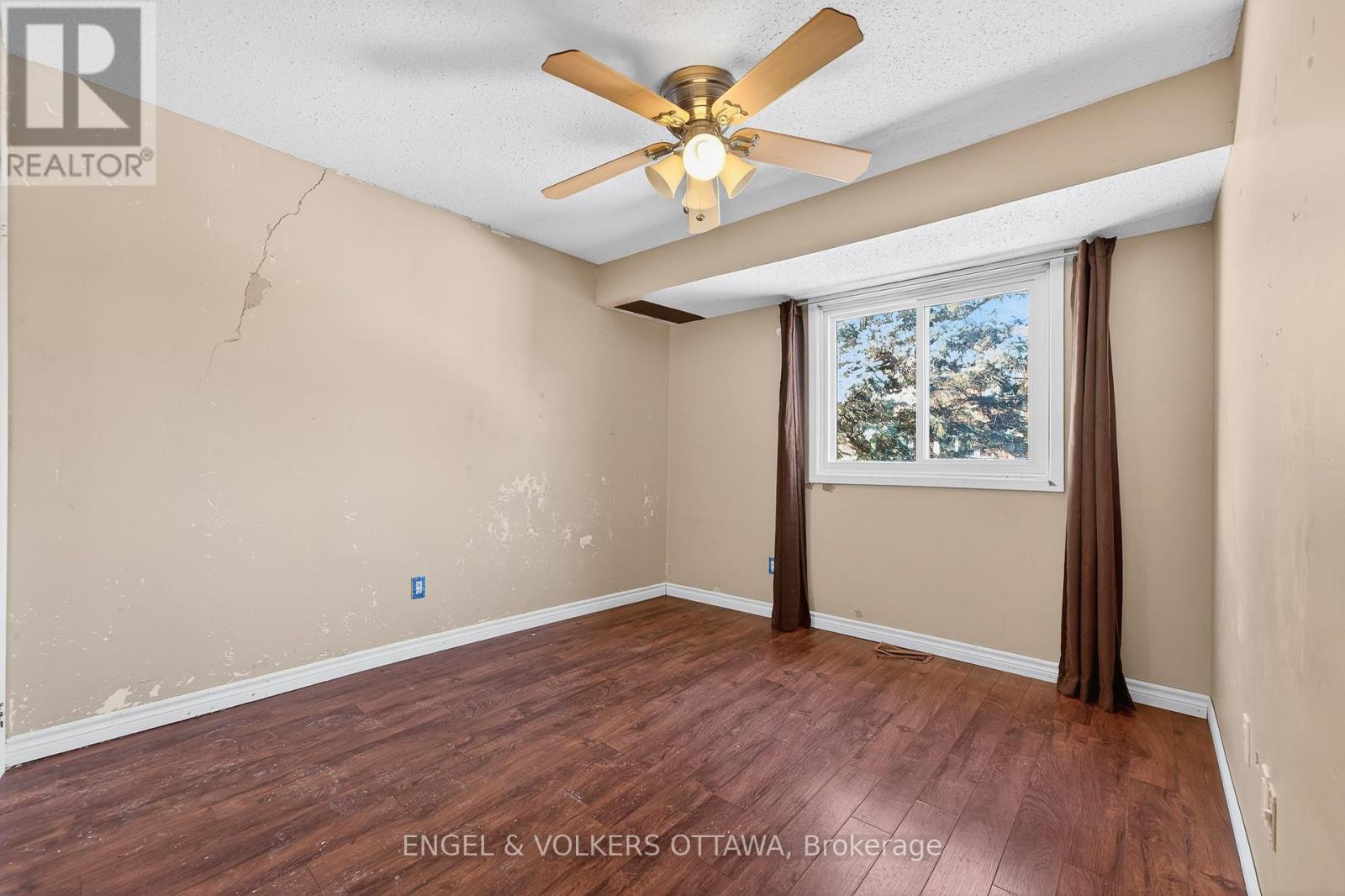 124 - 1449 Ridgebrook Drive