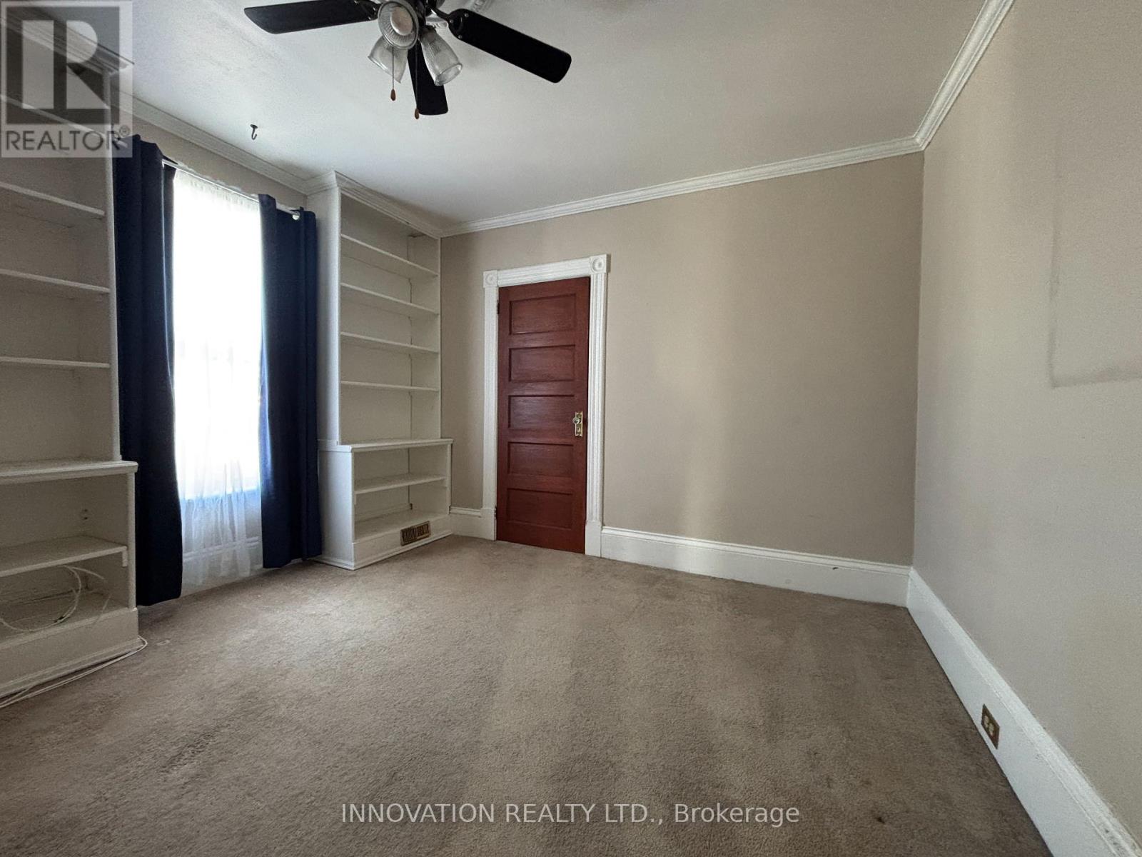 62 Mcgonigal Street E