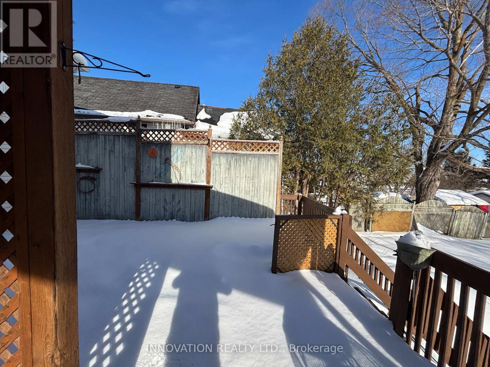 62 Mcgonigal Street E