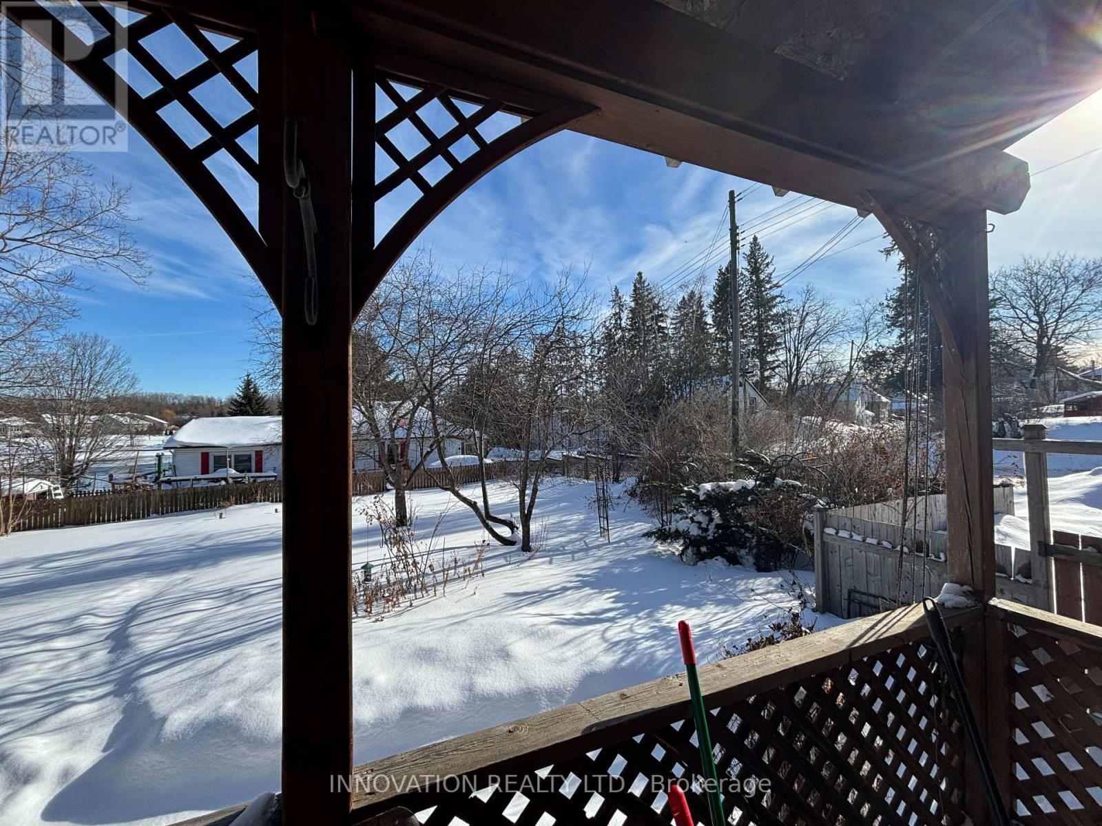 62 Mcgonigal Street E