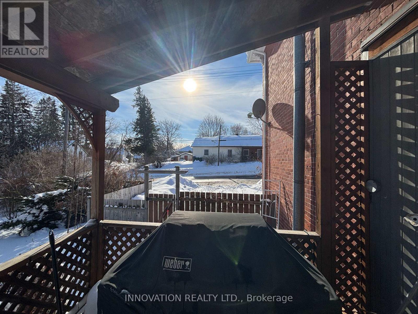 62 Mcgonigal Street E