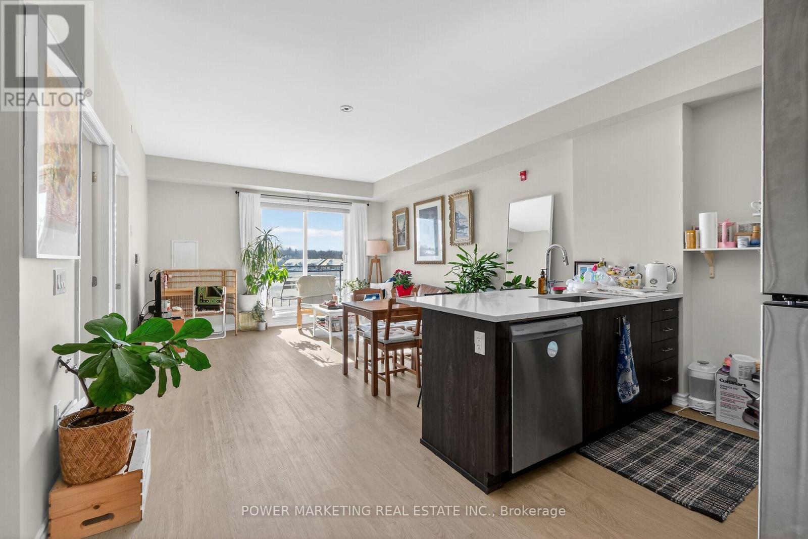 316 - 1350 Hemlock Road