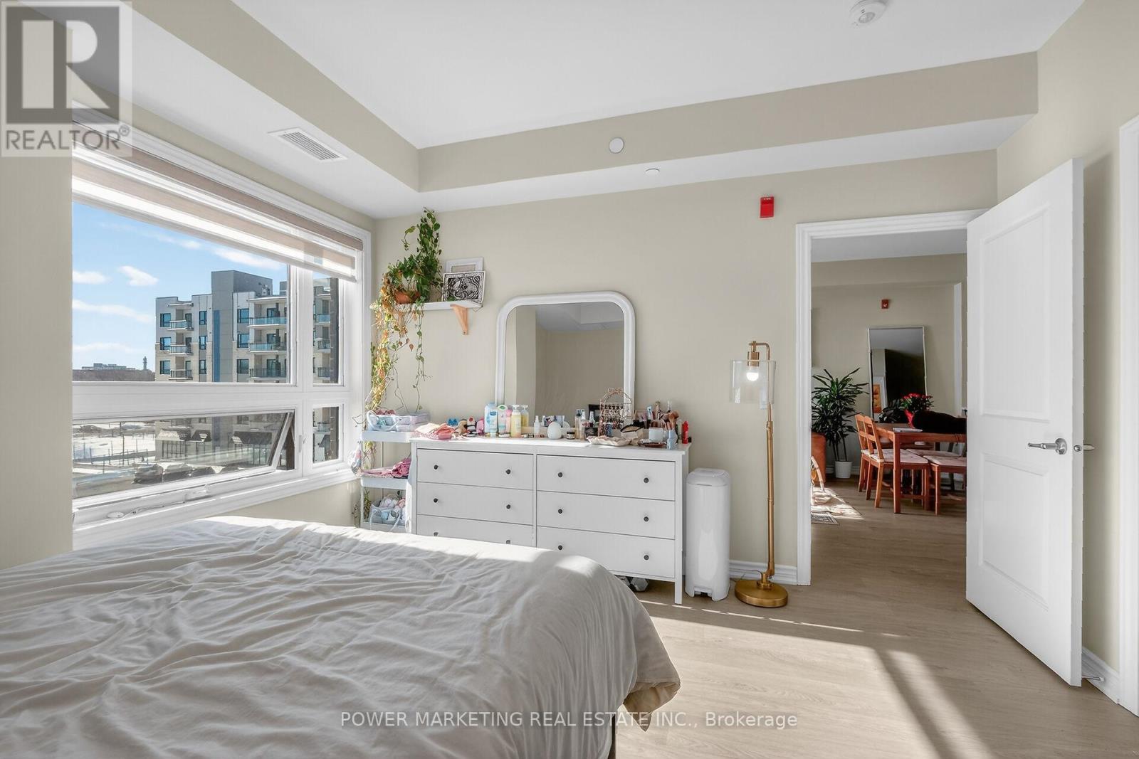 316 - 1350 Hemlock Road