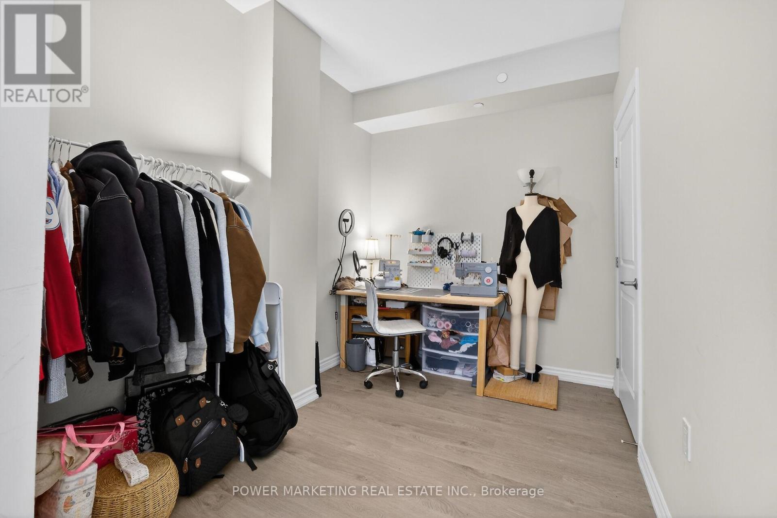 316 - 1350 Hemlock Road