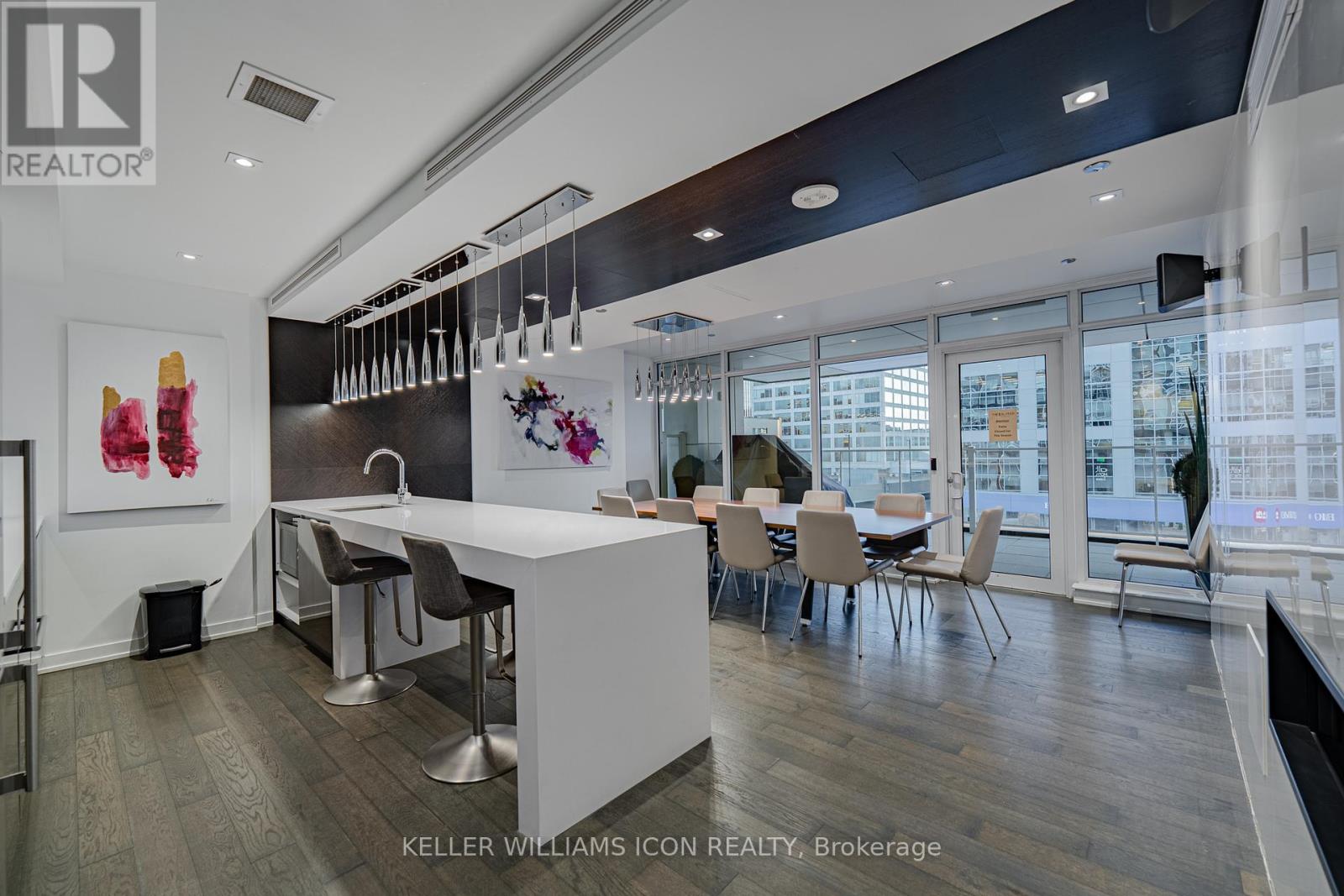 2015 - 199 Slater Street