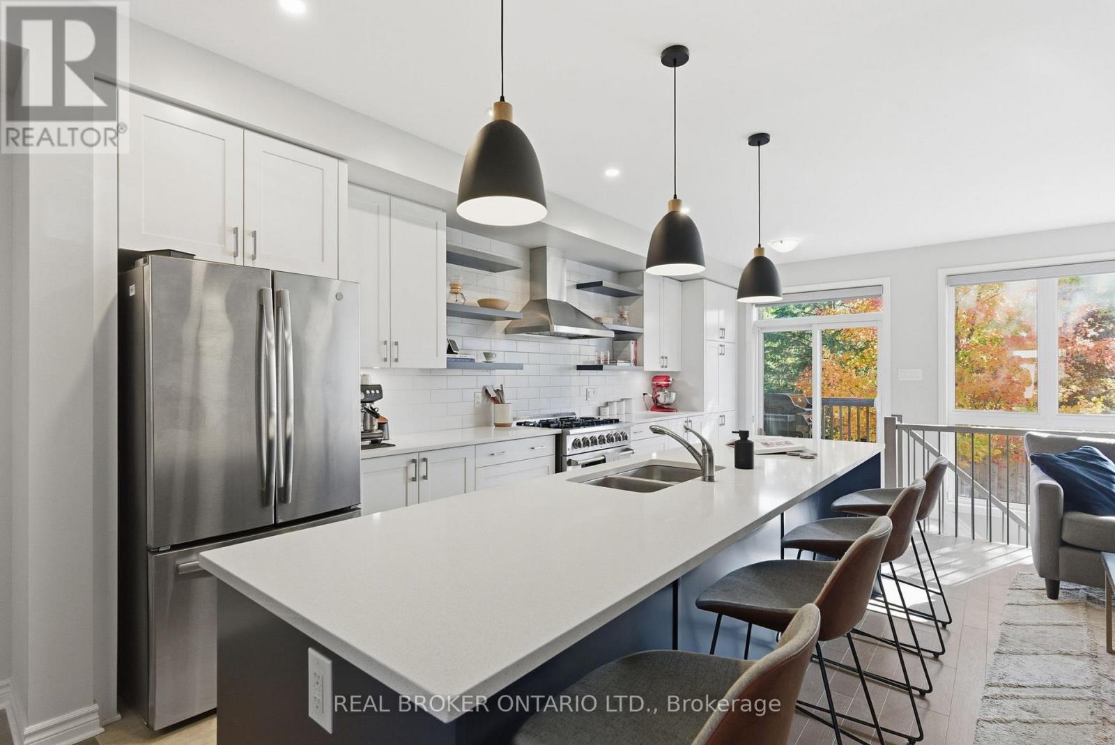 532 Fawn Valley Private