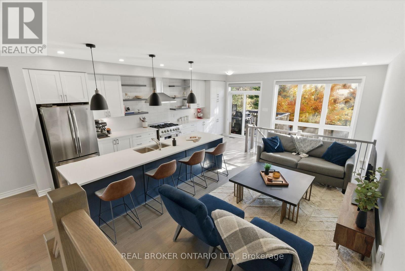 532 Fawn Valley Private