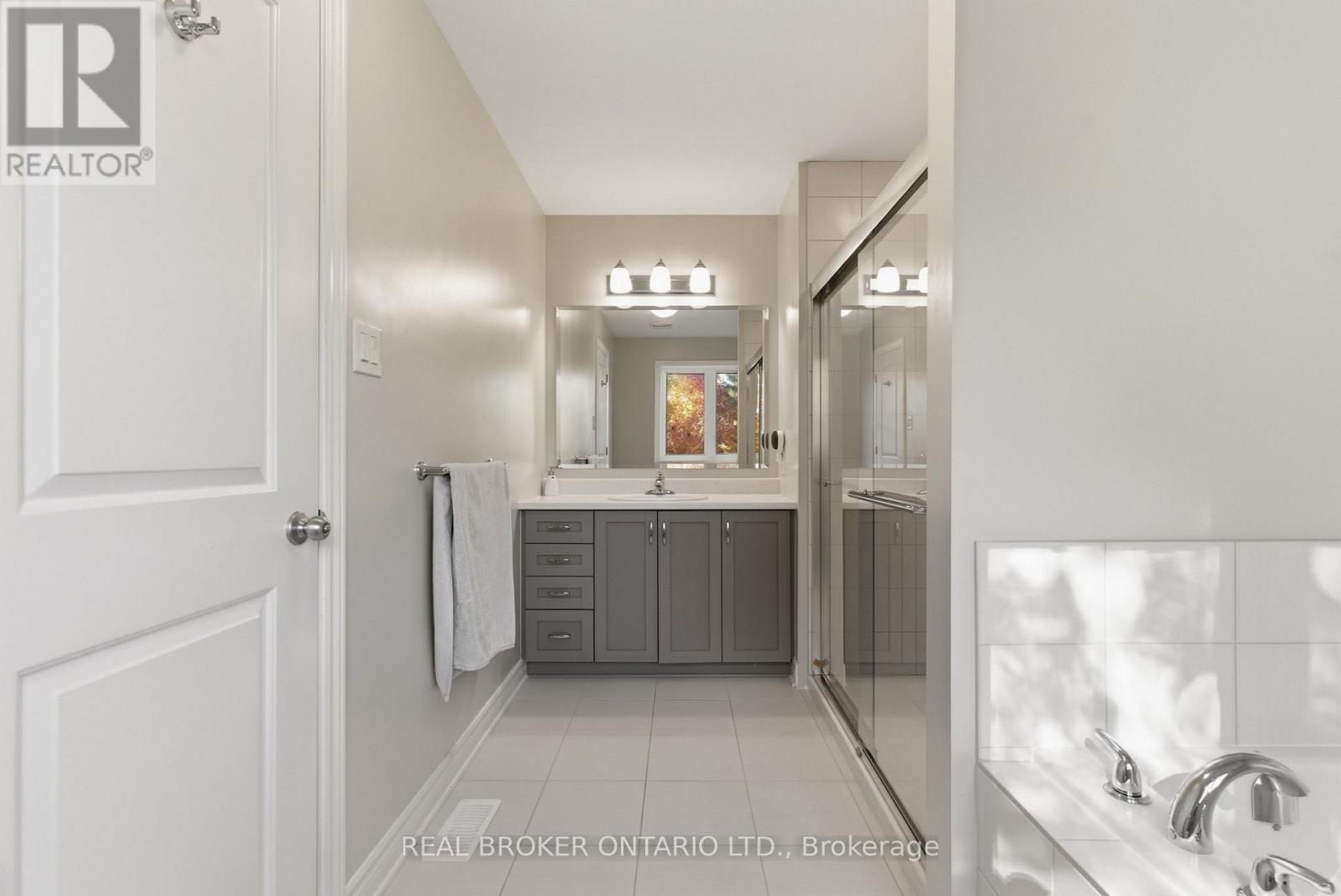 532 Fawn Valley Private