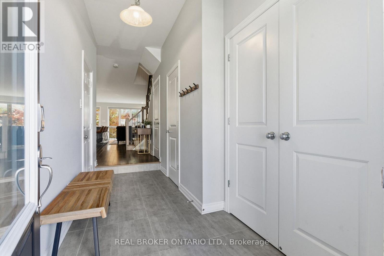 532 Fawn Valley Private