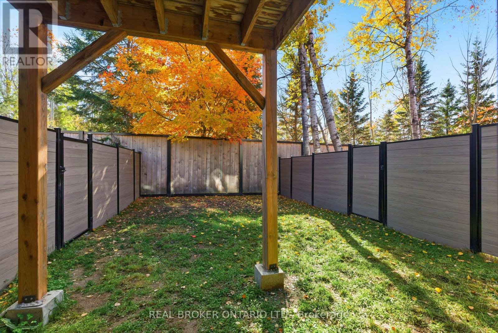 532 Fawn Valley Private