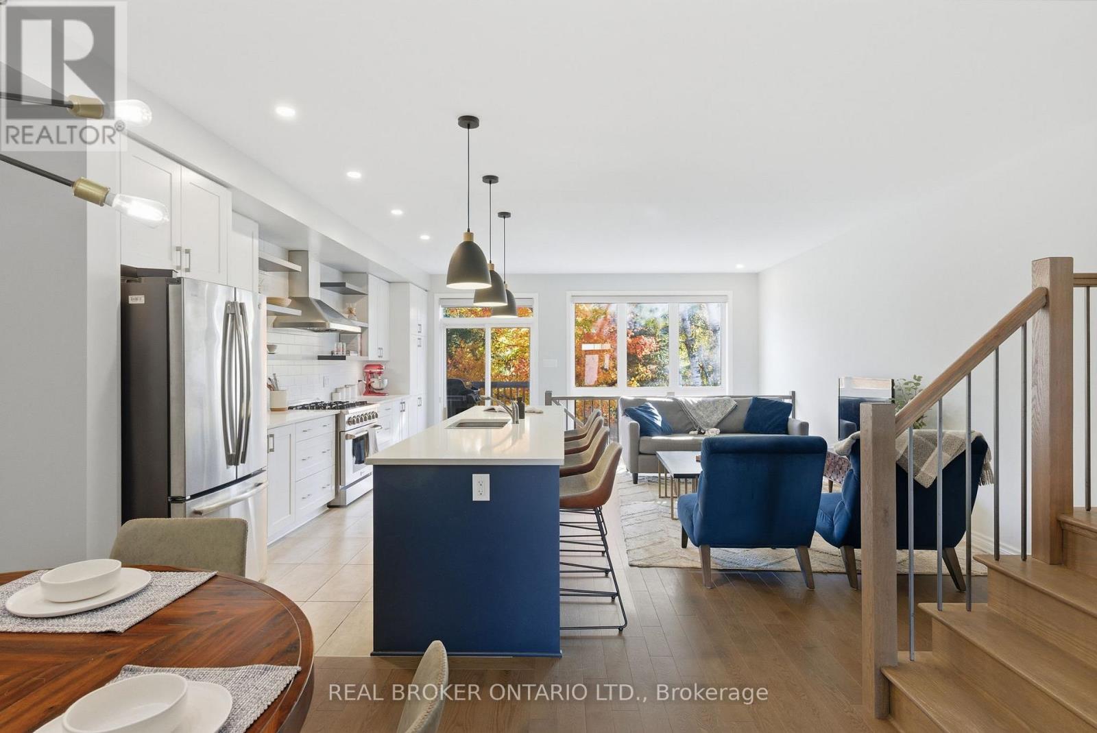 532 Fawn Valley Private