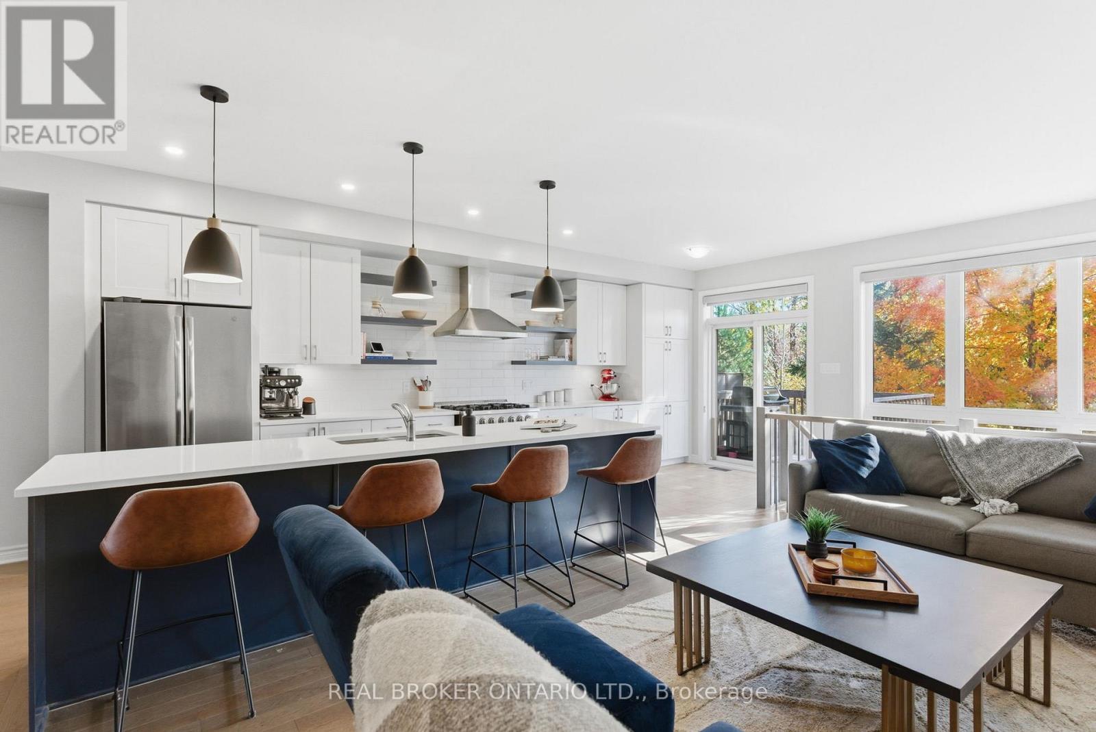 532 Fawn Valley Private