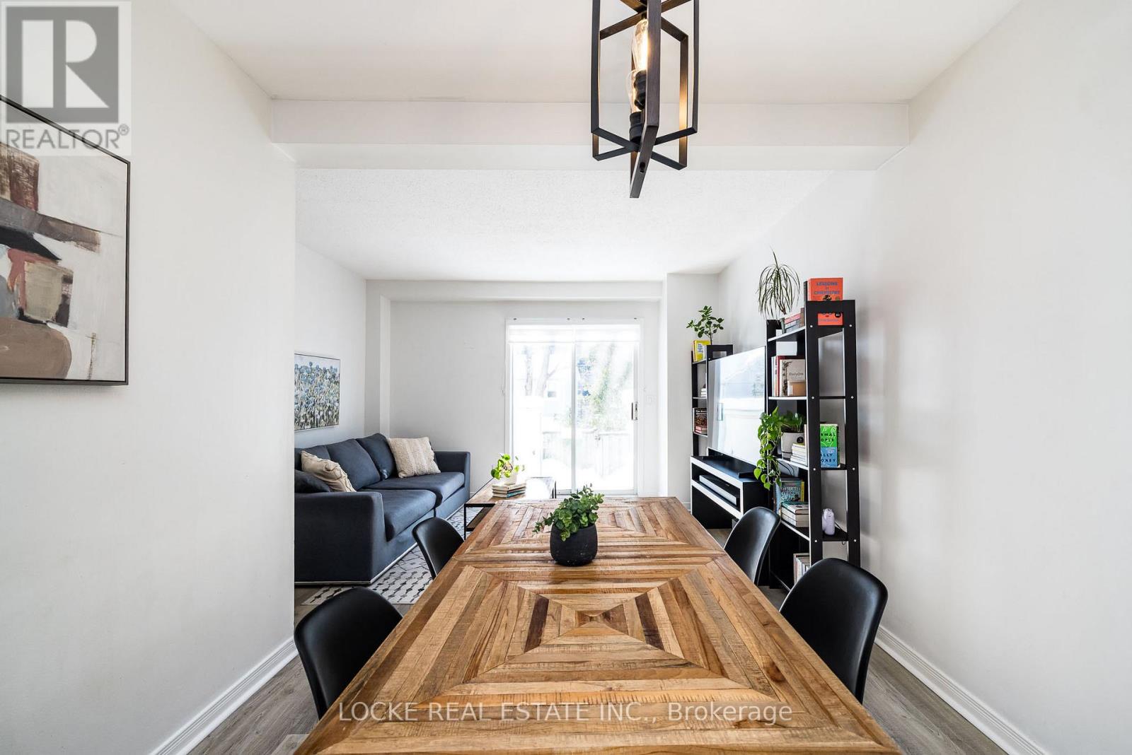 16 - 4036 Eady Court