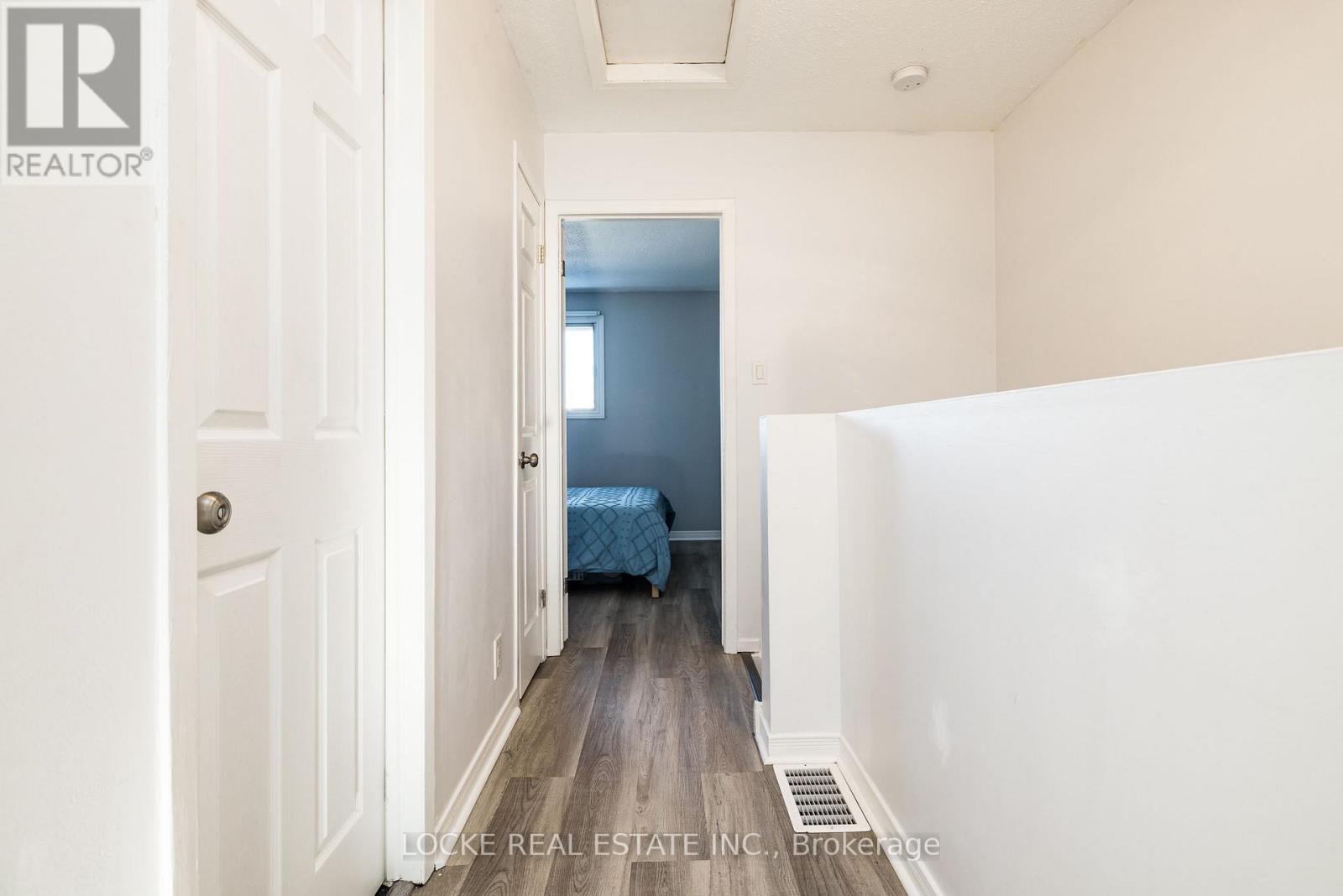 16 - 4036 Eady Court