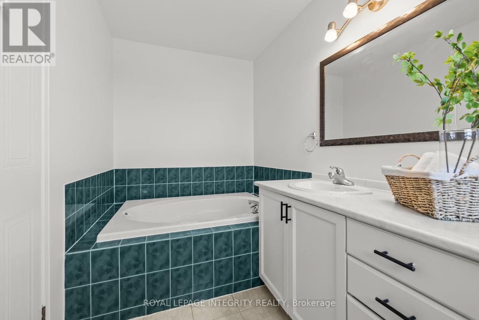 25 Southpointe Avenue