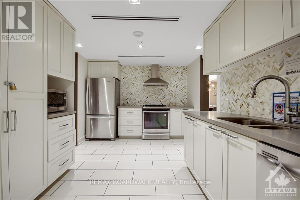 409 - 411 Mackay Street