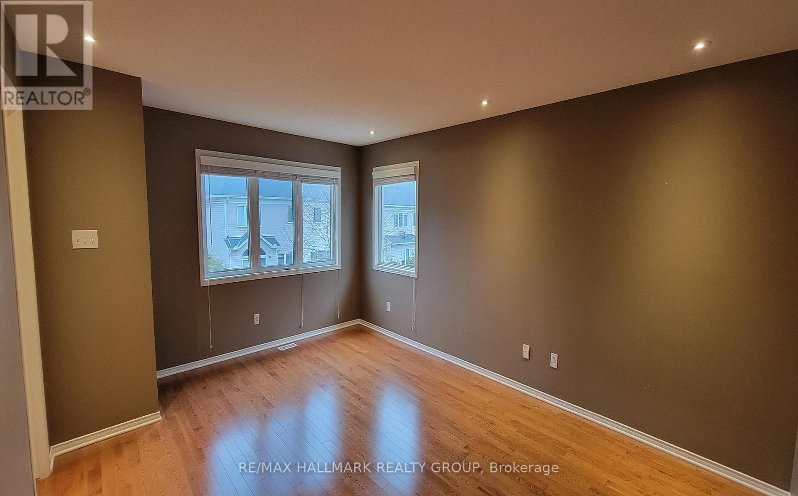 1620 Henri Lauzon Street