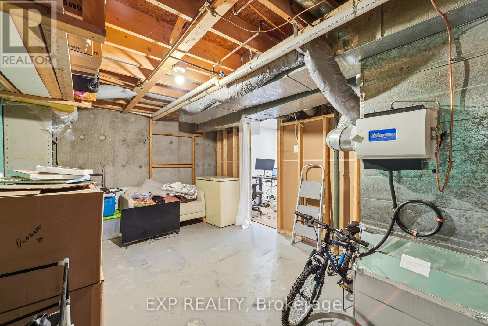 78 - 36 Barrow Crescent