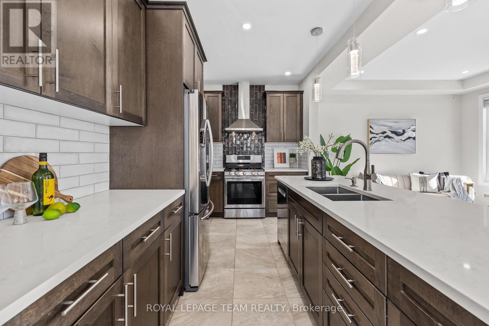 1001 Shimmerton Circle