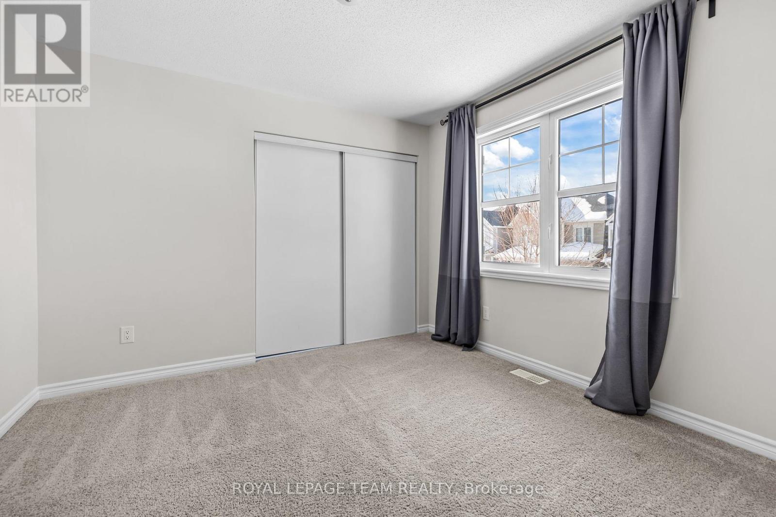 1001 Shimmerton Circle