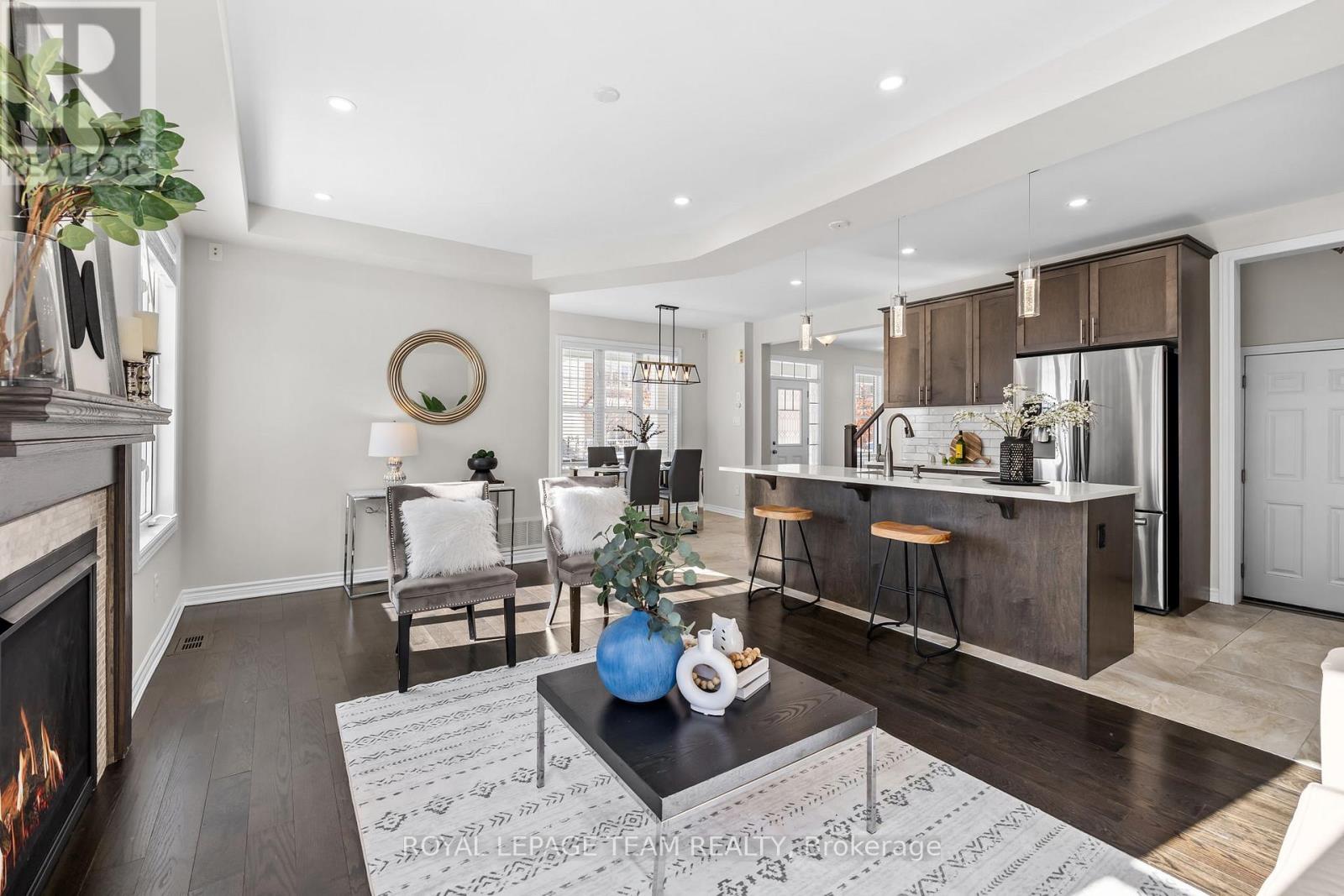 1001 Shimmerton Circle