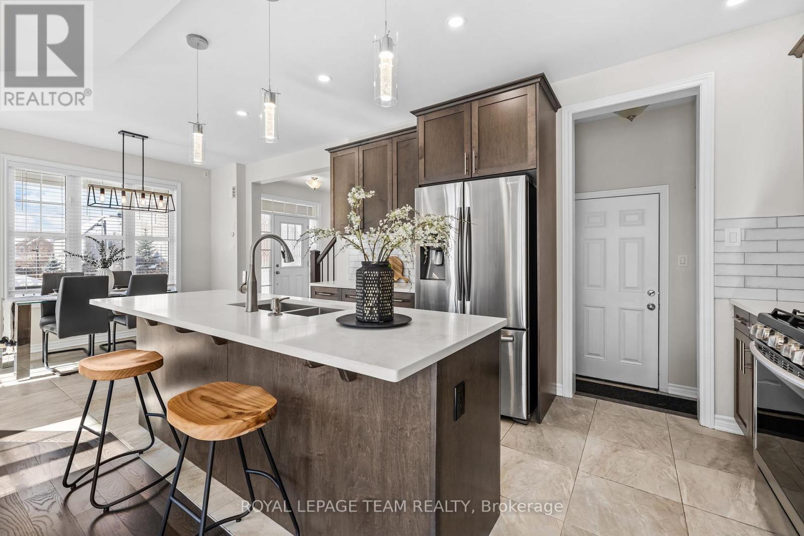 1001 Shimmerton Circle