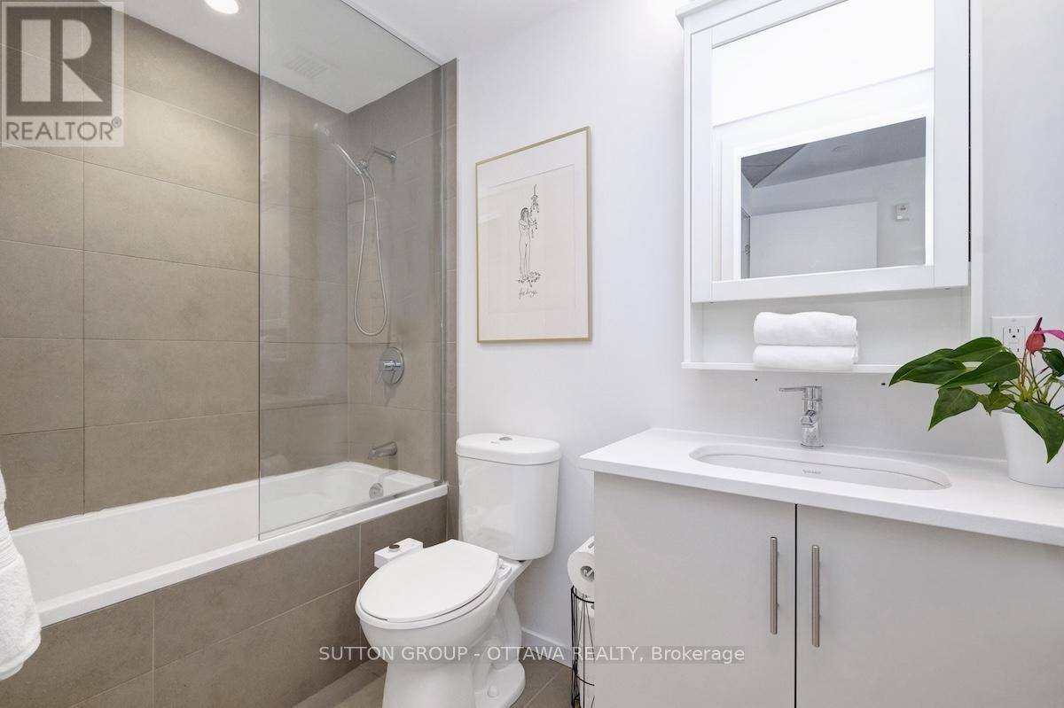 308 - 1000 Wellington Street W