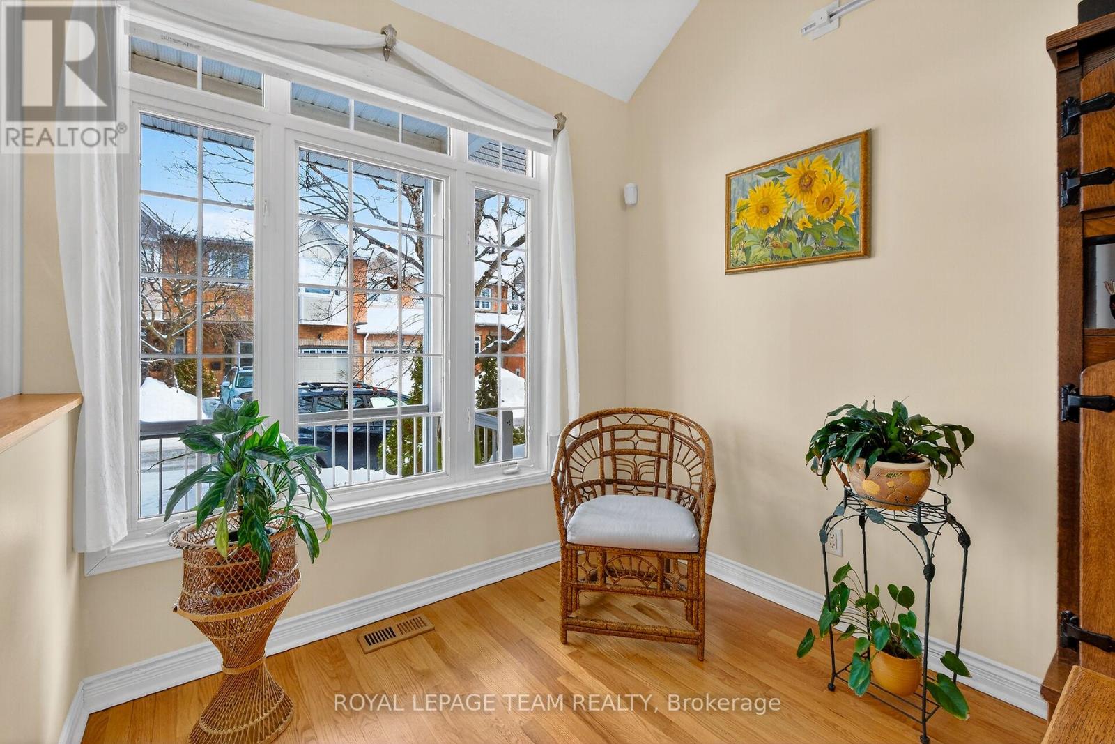 52 Great Oak Private