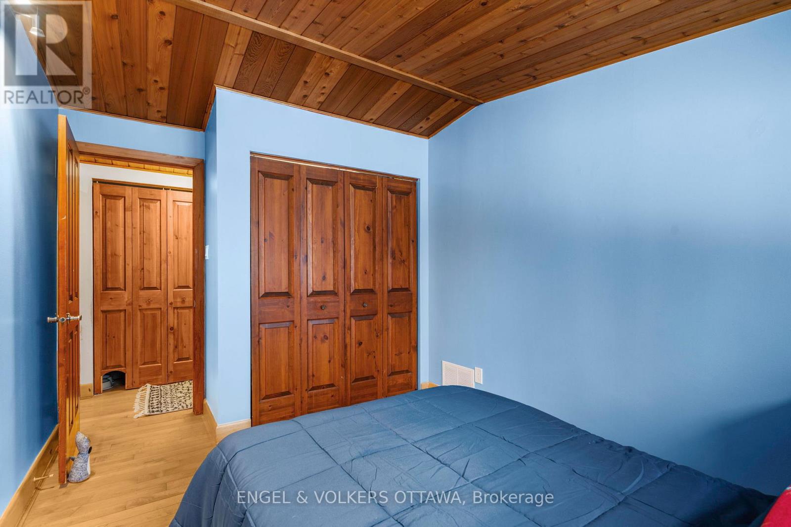 3826 Stonecrest Road