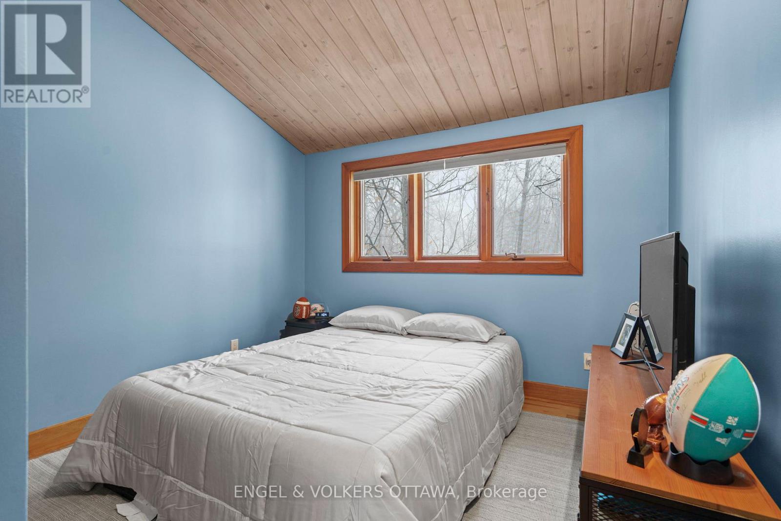 3826 Stonecrest Road