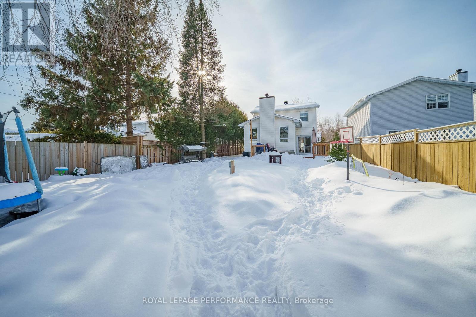 1557 Verchere Street