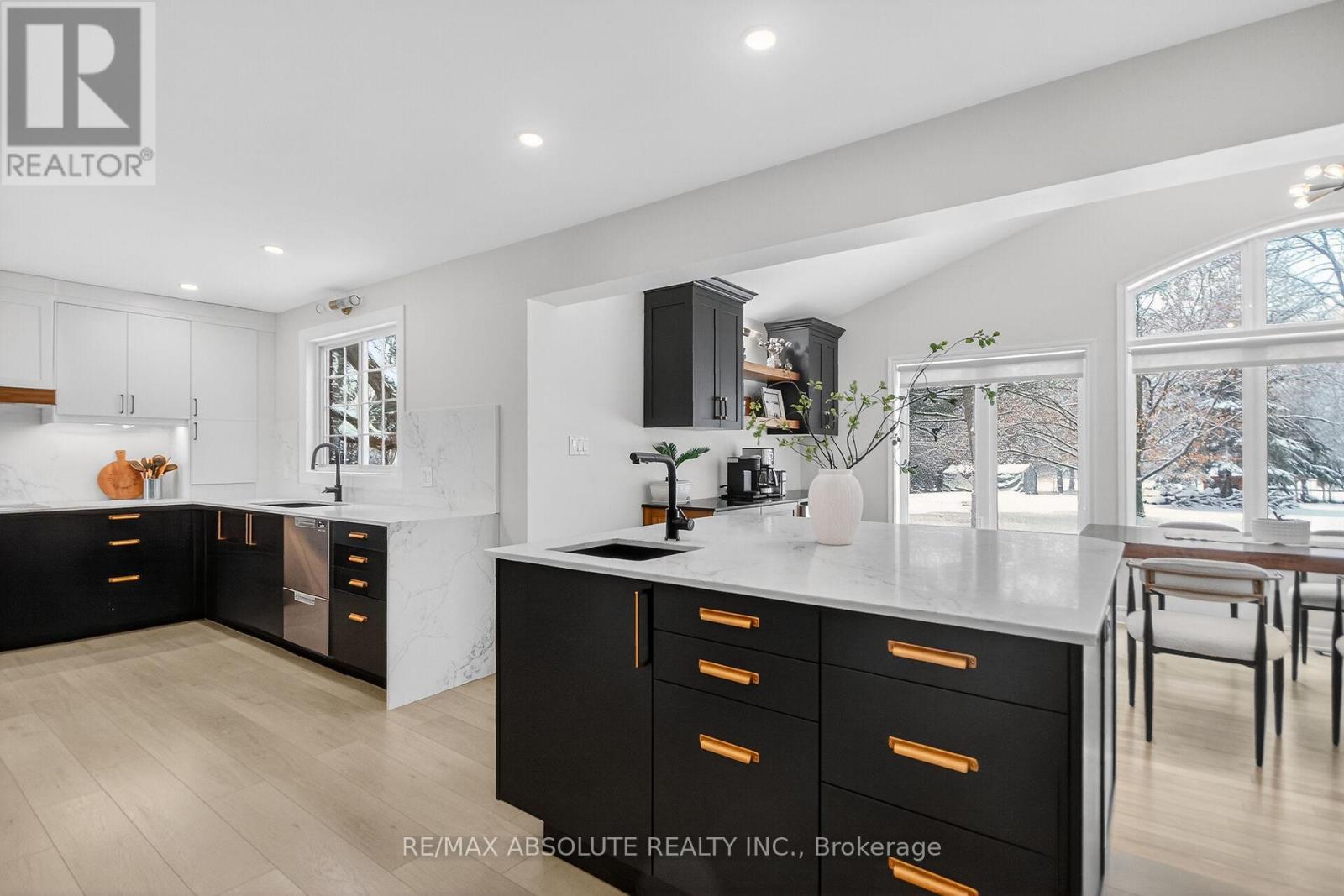 6560 Michelangelo Court