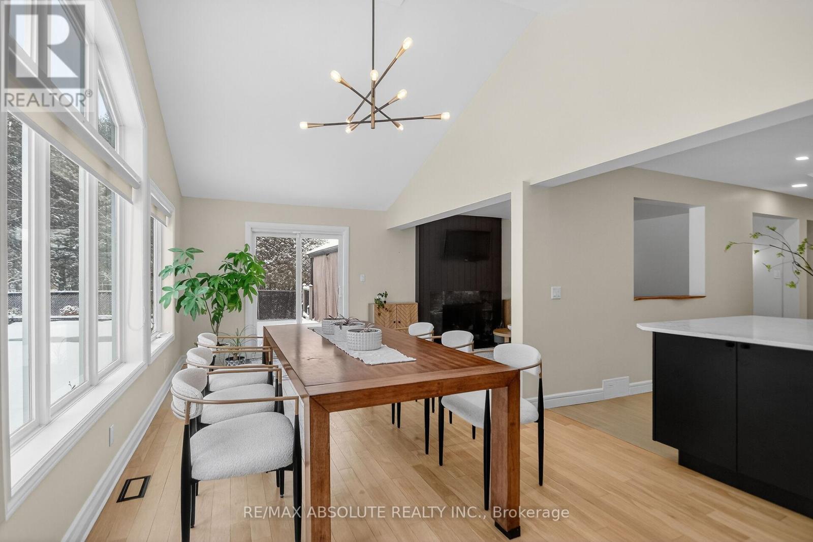 6560 Michelangelo Court