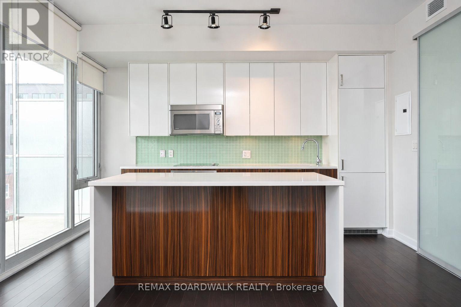 506 - 300 Lisgar Street